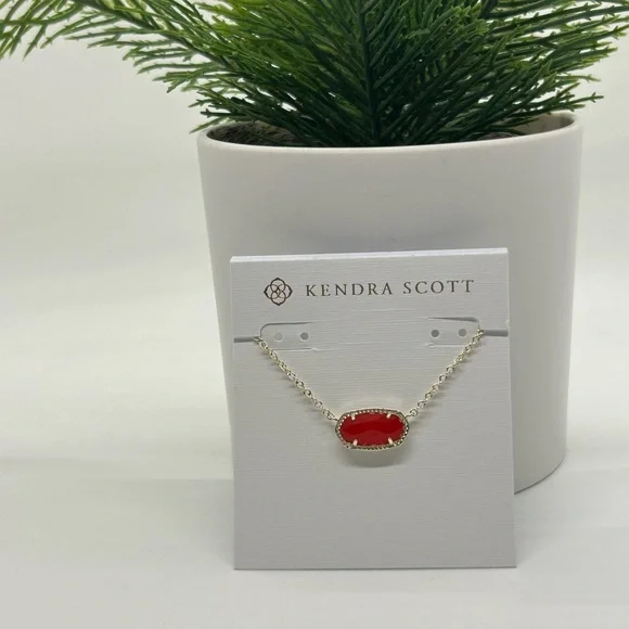 NWT Elisa Gold Pendant Necklace in Red Illusion - Picture 5 of 7